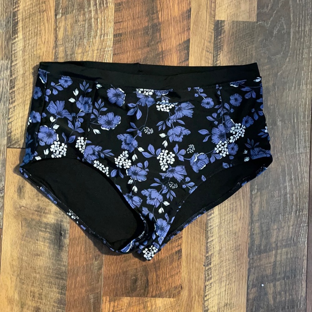 Bikini bottoms